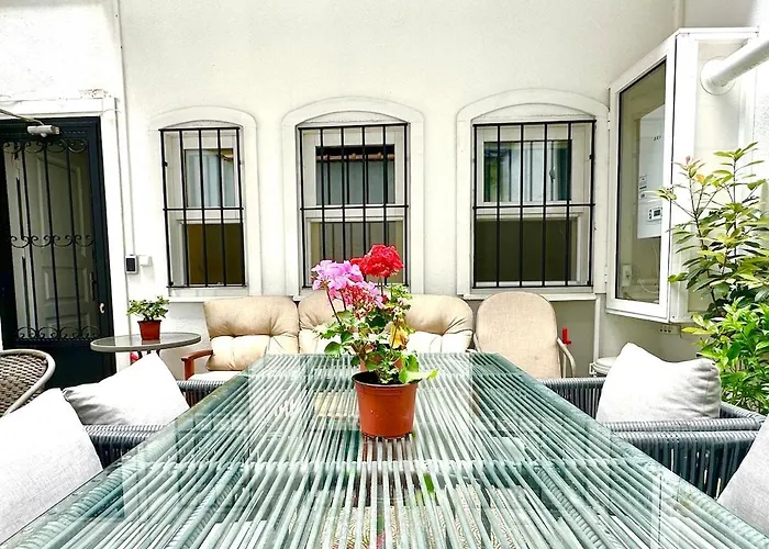 Appartement Modern In The Center Of Kadikoey Istanboel