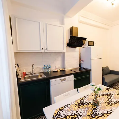 Apartment Modern In The Center Of Kadikoey